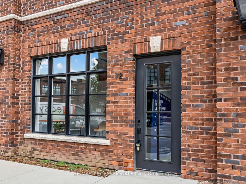 70 Jutland Road 12, Toronto W08
