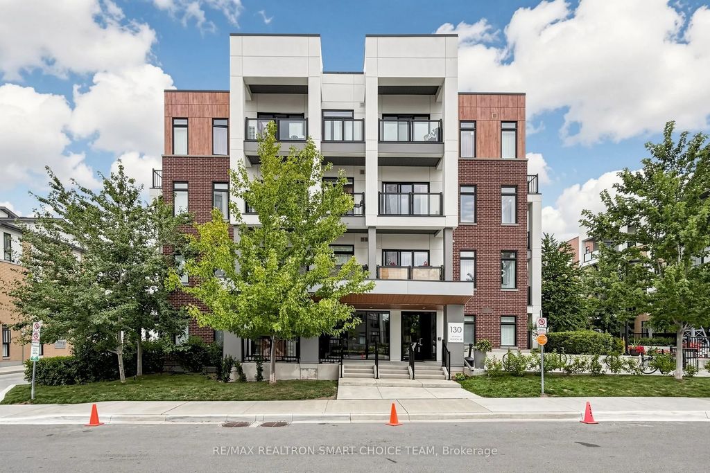 130 Canon Jackson Drive 108, Toronto W04