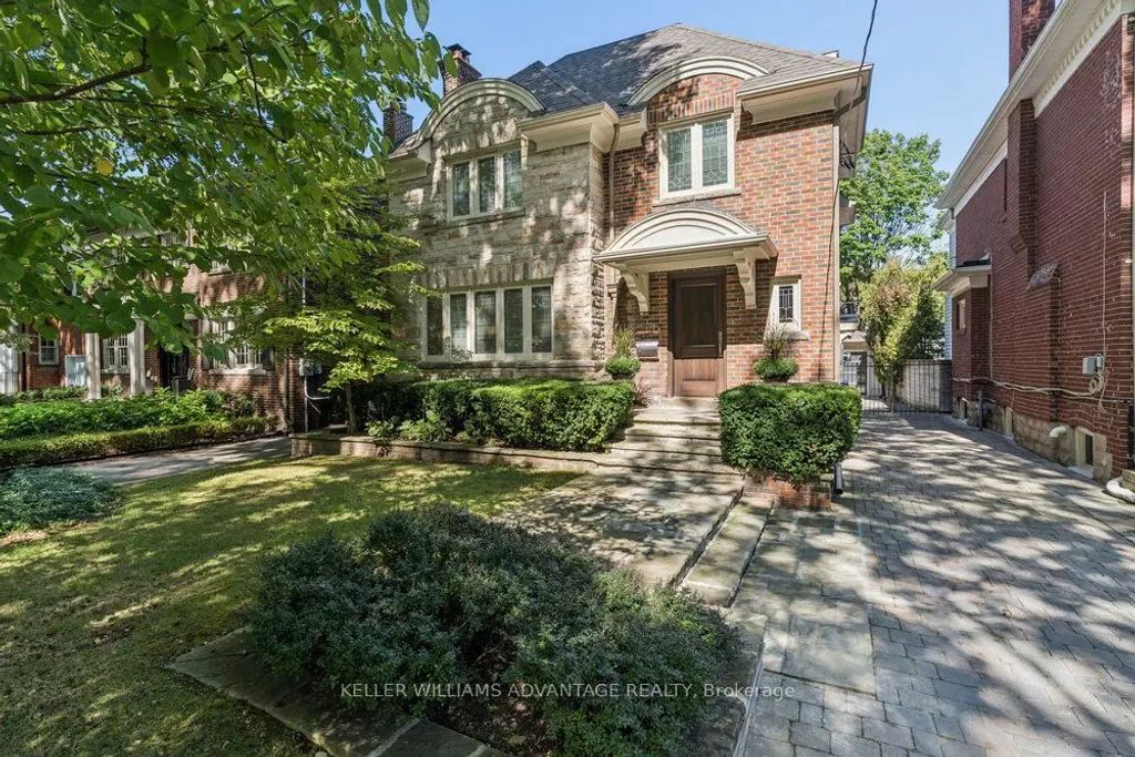 8 Wilgar Road, Toronto W08