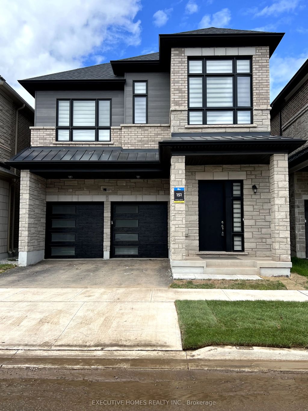 1371 Peony Path, Oakville