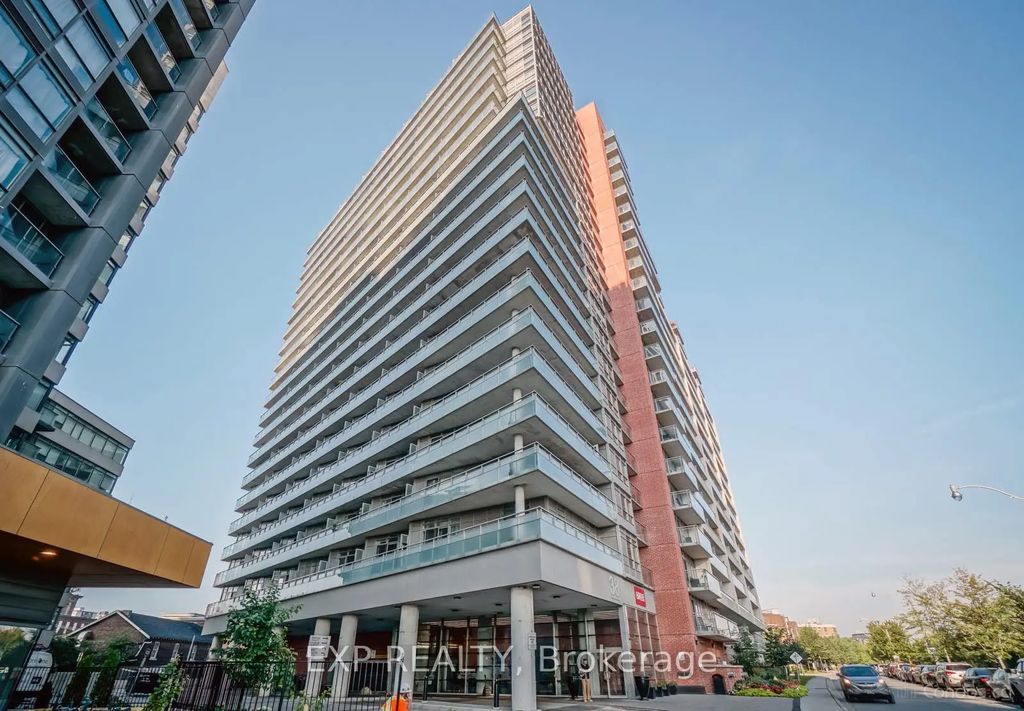 38 Joe Shuster Way 2208, Toronto W01