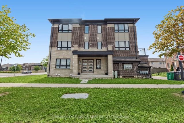 454 Remembrance Road, Brampton