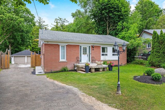 46 Hewson Crescent, Halton Hills