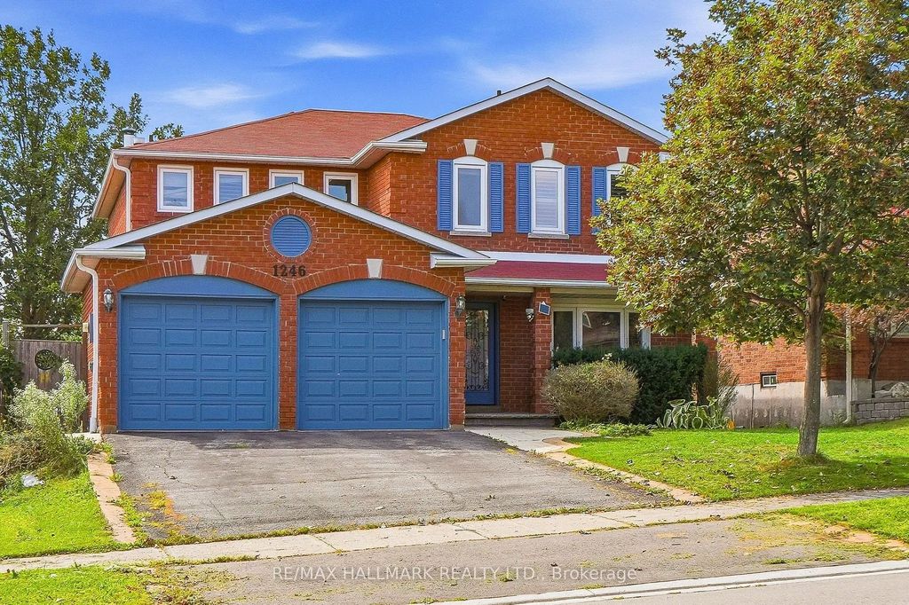 1246 Winterbourne Drive, Oakville