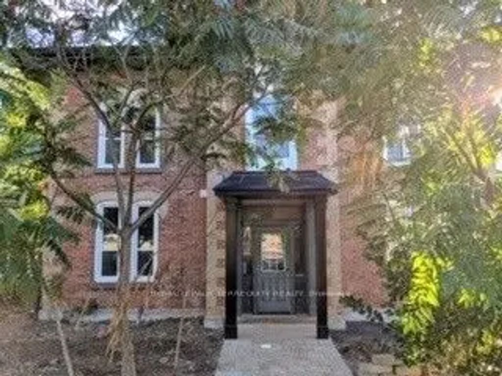 44 Main Street N 2, Halton Hills