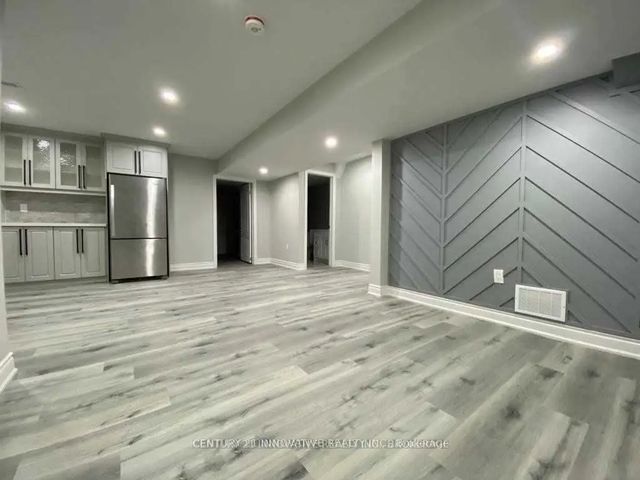 1 Ezra Crescent Basement, Brampton