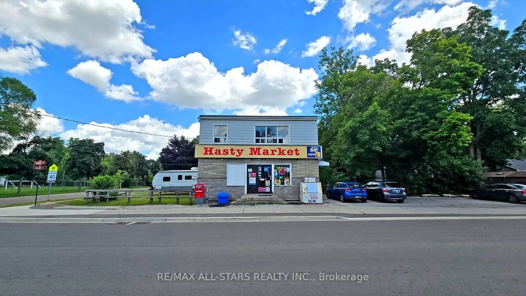 88 Elliott Street, Brampton