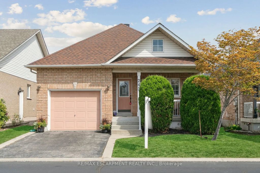 245 Centennial Forest Drive, Milton