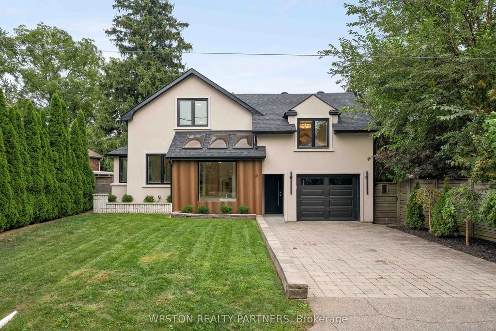 19 Mattice Road, Toronto W08