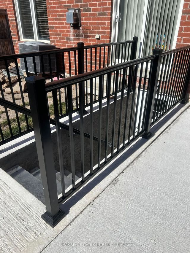 781 Shanks Heights Basement, Milton