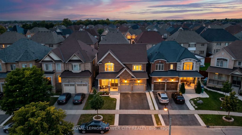 19 Solstice Street, Brampton
