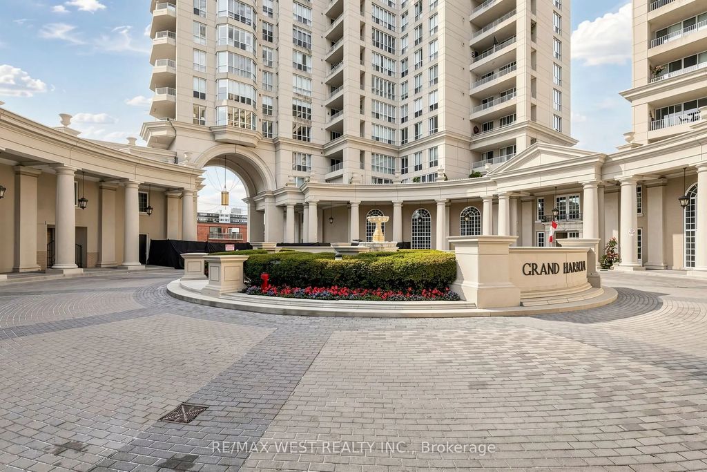 2287 Lake Shore Boulevard W 1404, Toronto W06