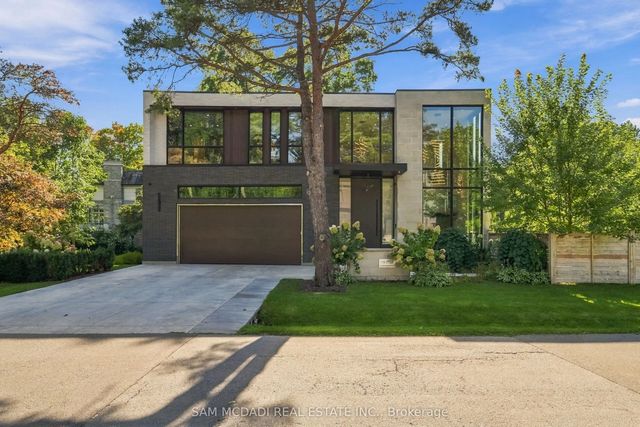 112 Elton Park Road, Oakville