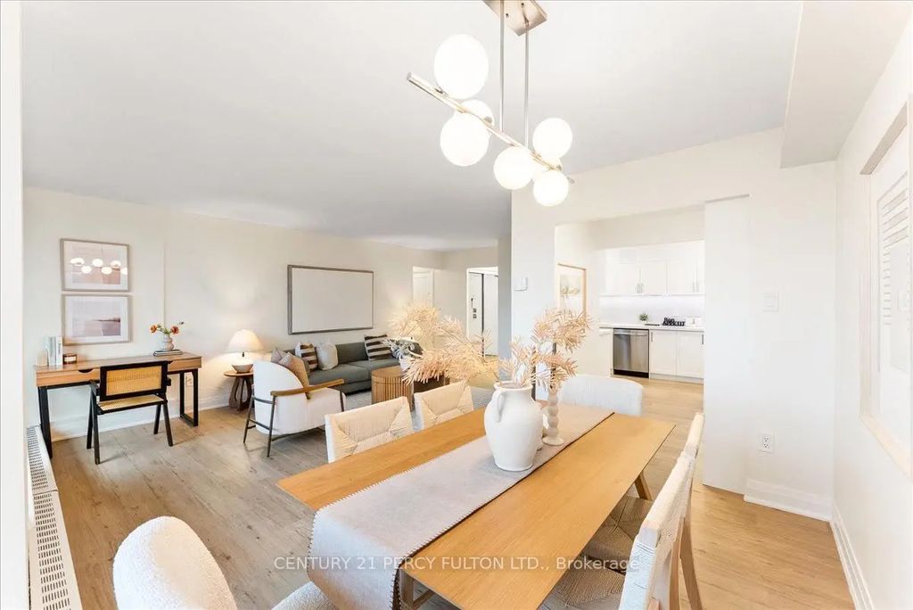 15 London Green Court 705, Toronto W05