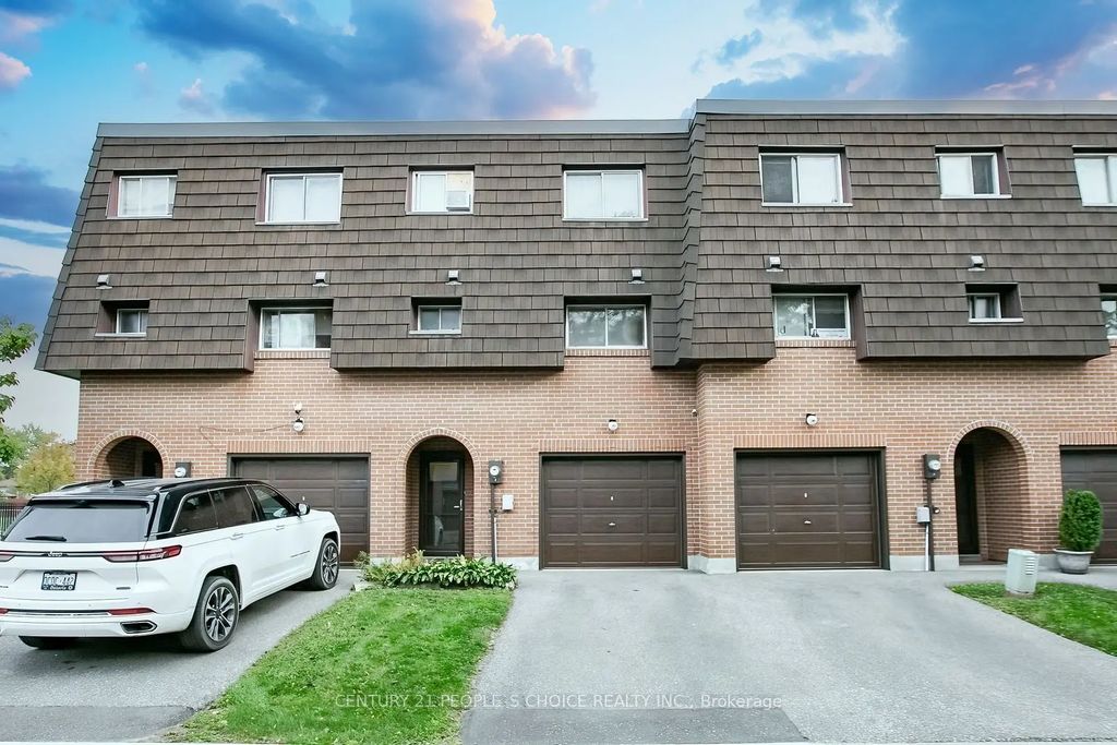 98 Darras Court, Brampton