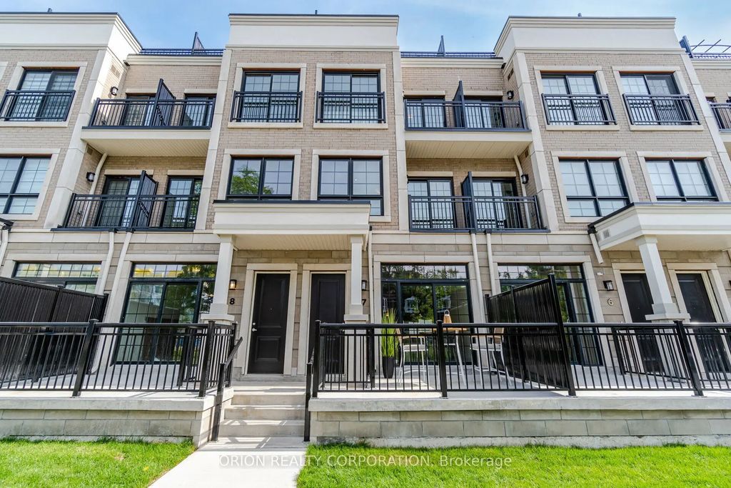 95 Brookfield Road 8, Oakville