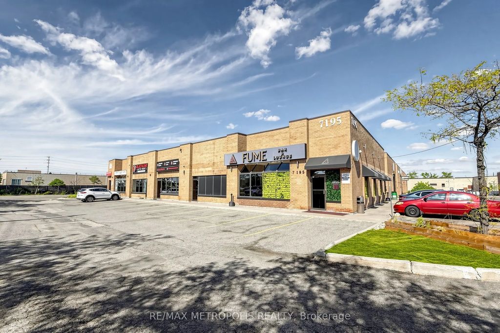 7195 Torbram Road 8, Mississauga