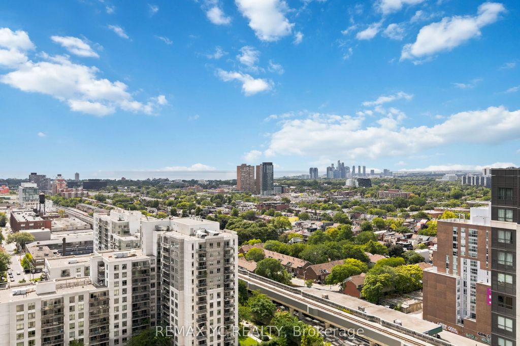 1410 Dupont Street 2408, Toronto W02