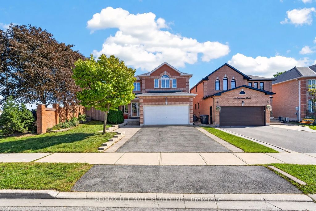 96 Cresthaven Road, Brampton