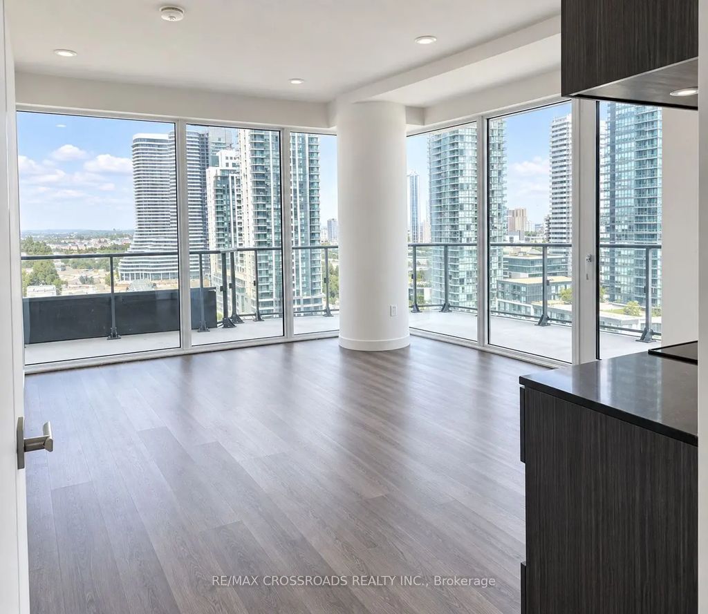 448 Burnhamthorpe Road W 1304, Mississauga