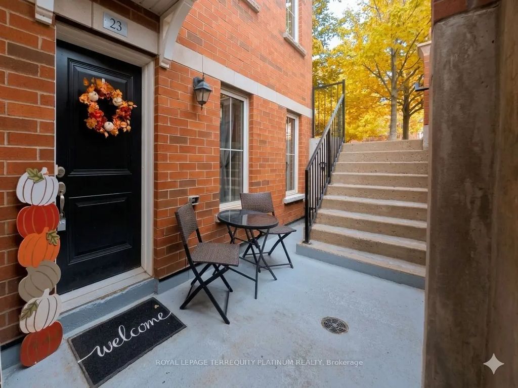 2468 Post Road 23, Oakville