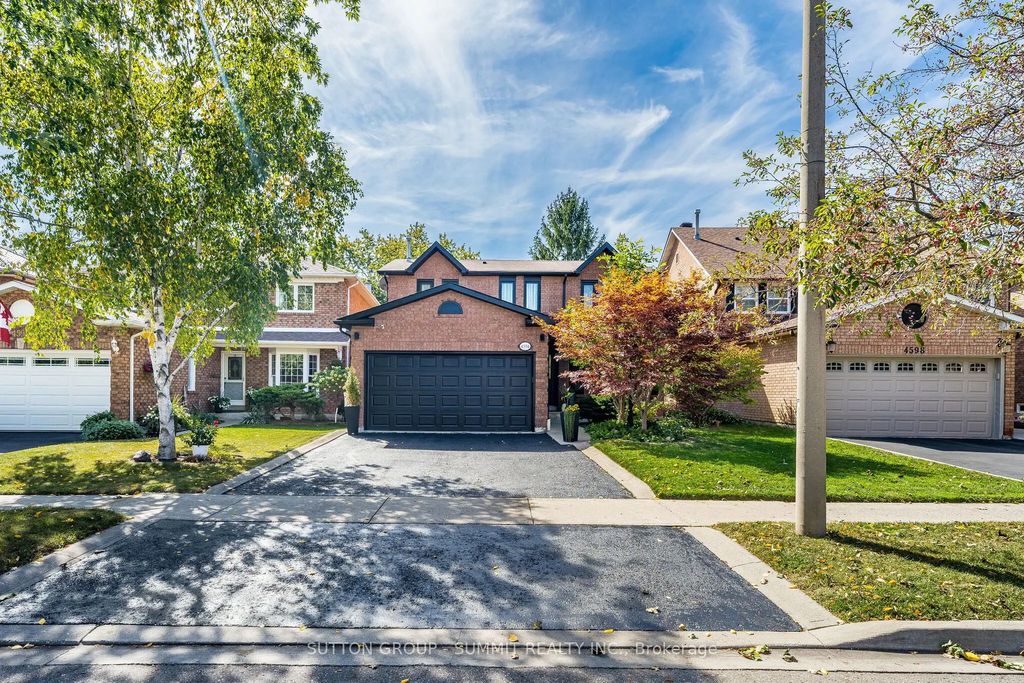 4594 Gatineau Avenue, Mississauga