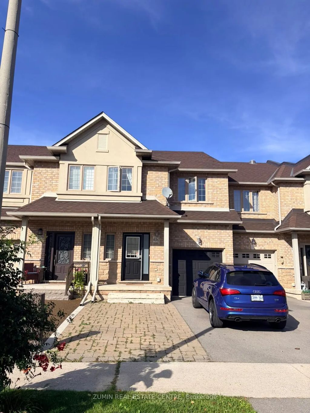 4061 Medland Drive, Burlington