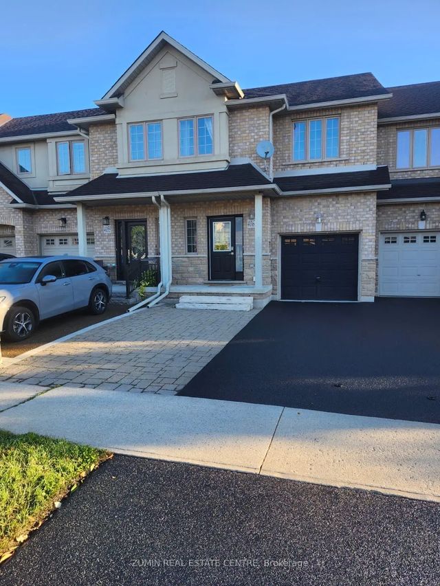 4061 Medland Drive, Burlington