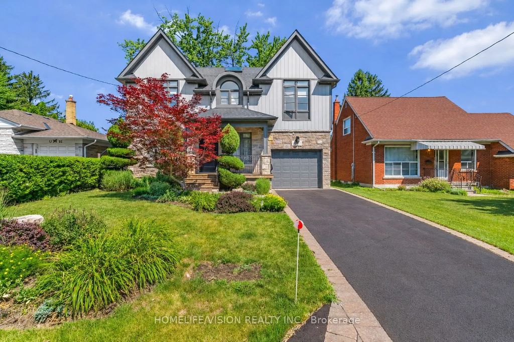 80 North Heights Road, Toronto W08