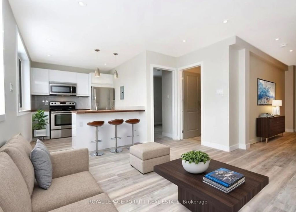 3411 Lake Shore Boulevard W 1, Toronto W06