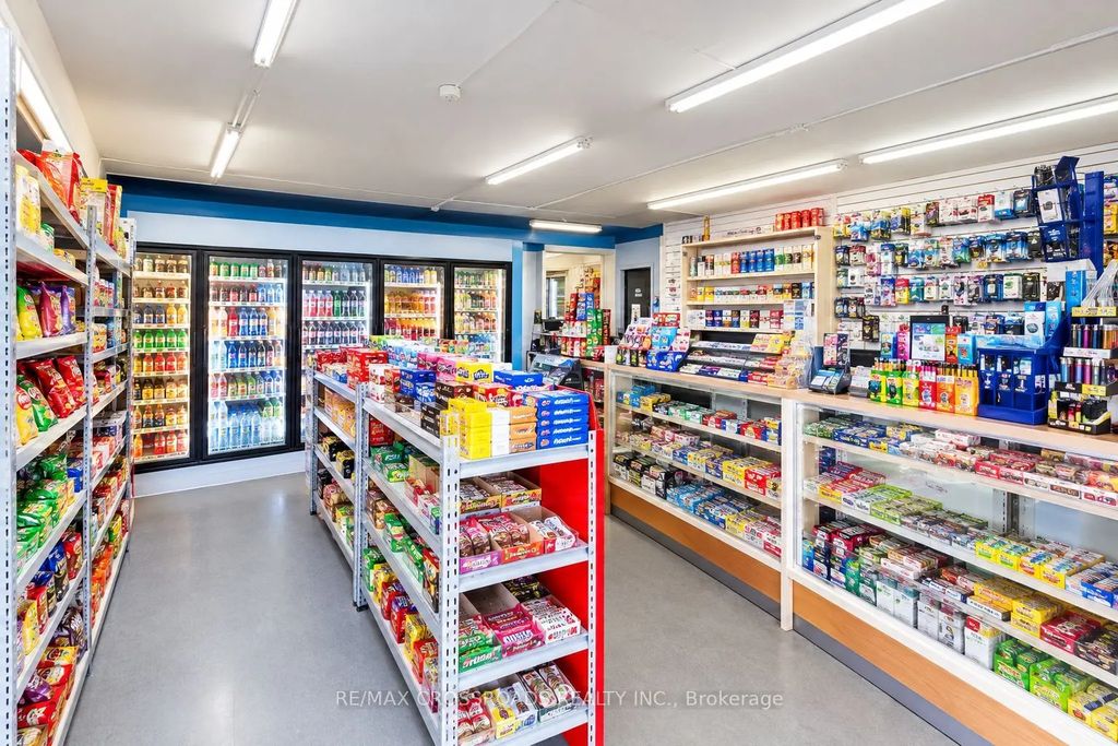 2247 Hurontario Street, Mississauga