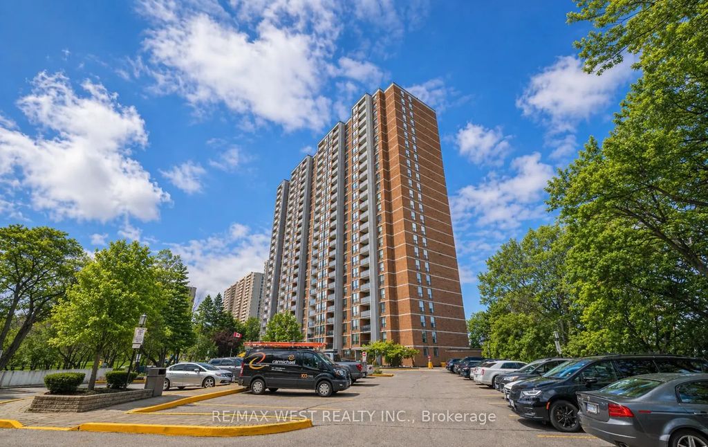 85 Emmett Avenue 1503, Toronto W04
