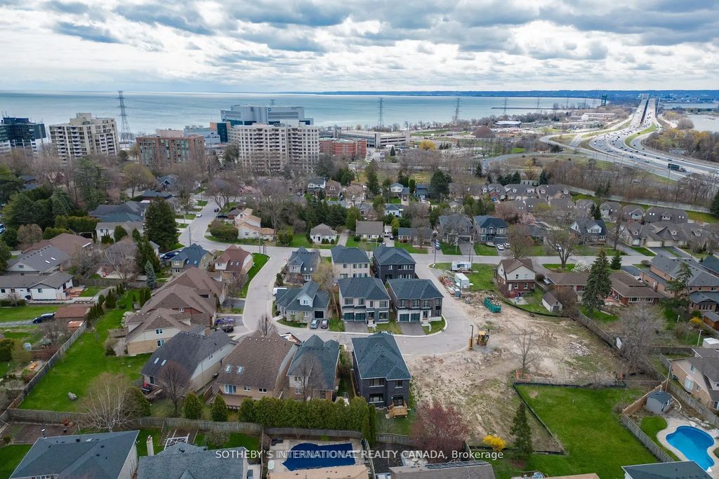 510 Markay Common, Burlington