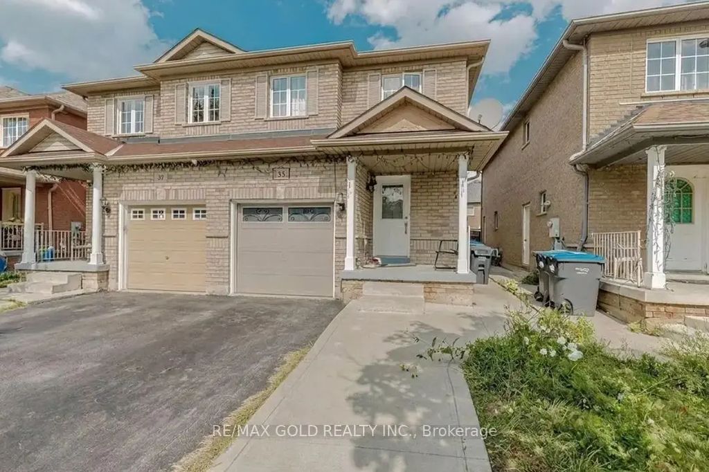 35 Ridgefield Court, Brampton