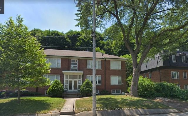 230 South Kingsway N/a 9, Toronto W01
