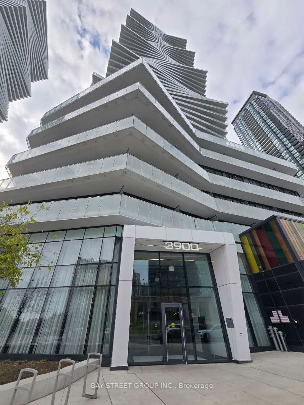 3900 Confederation Parkway 3010, Mississauga