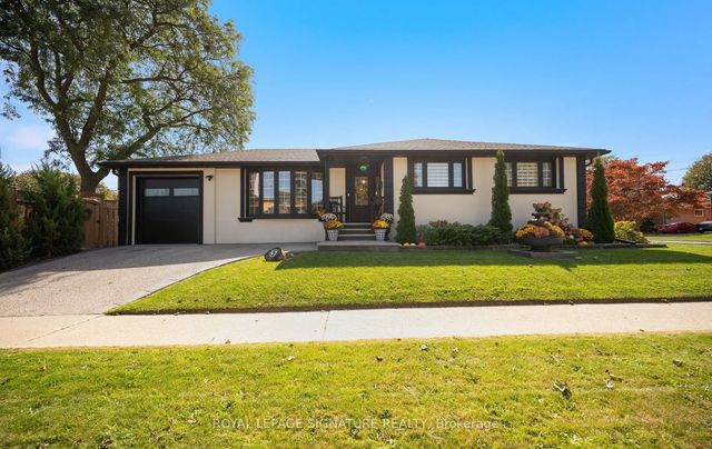 57 Sabrina Drive, Toronto W09