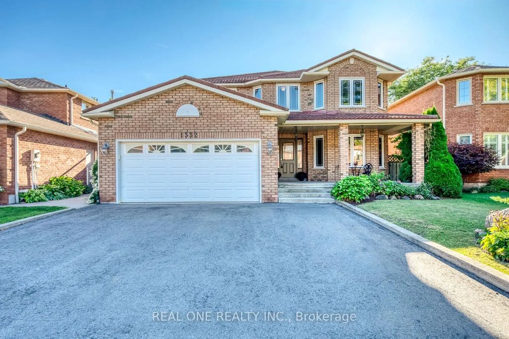 1332 Greenwood Crescent, Oakville