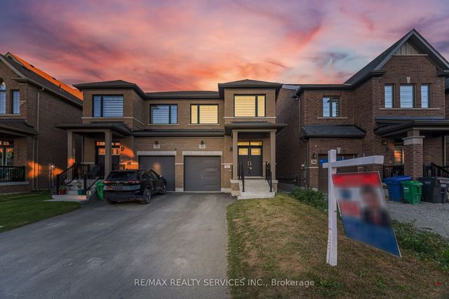 34 Lipscott Drive, Caledon