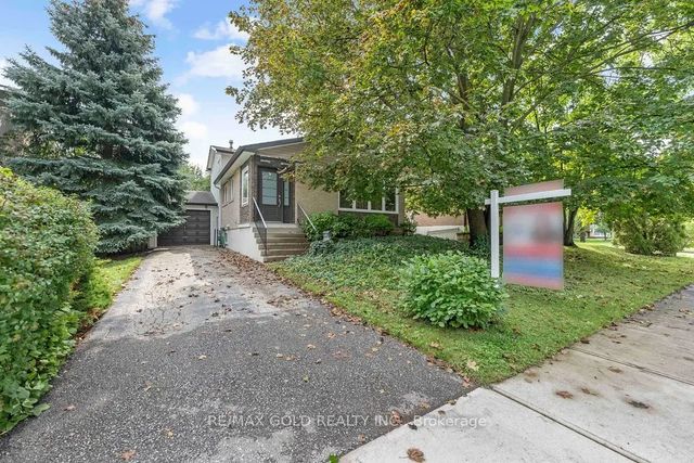 29 Carberry Crescent, Brampton