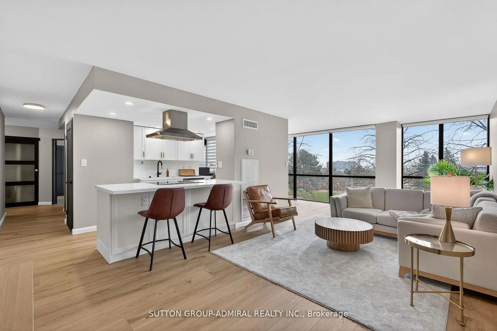 350 Webb Drive 308, Mississauga