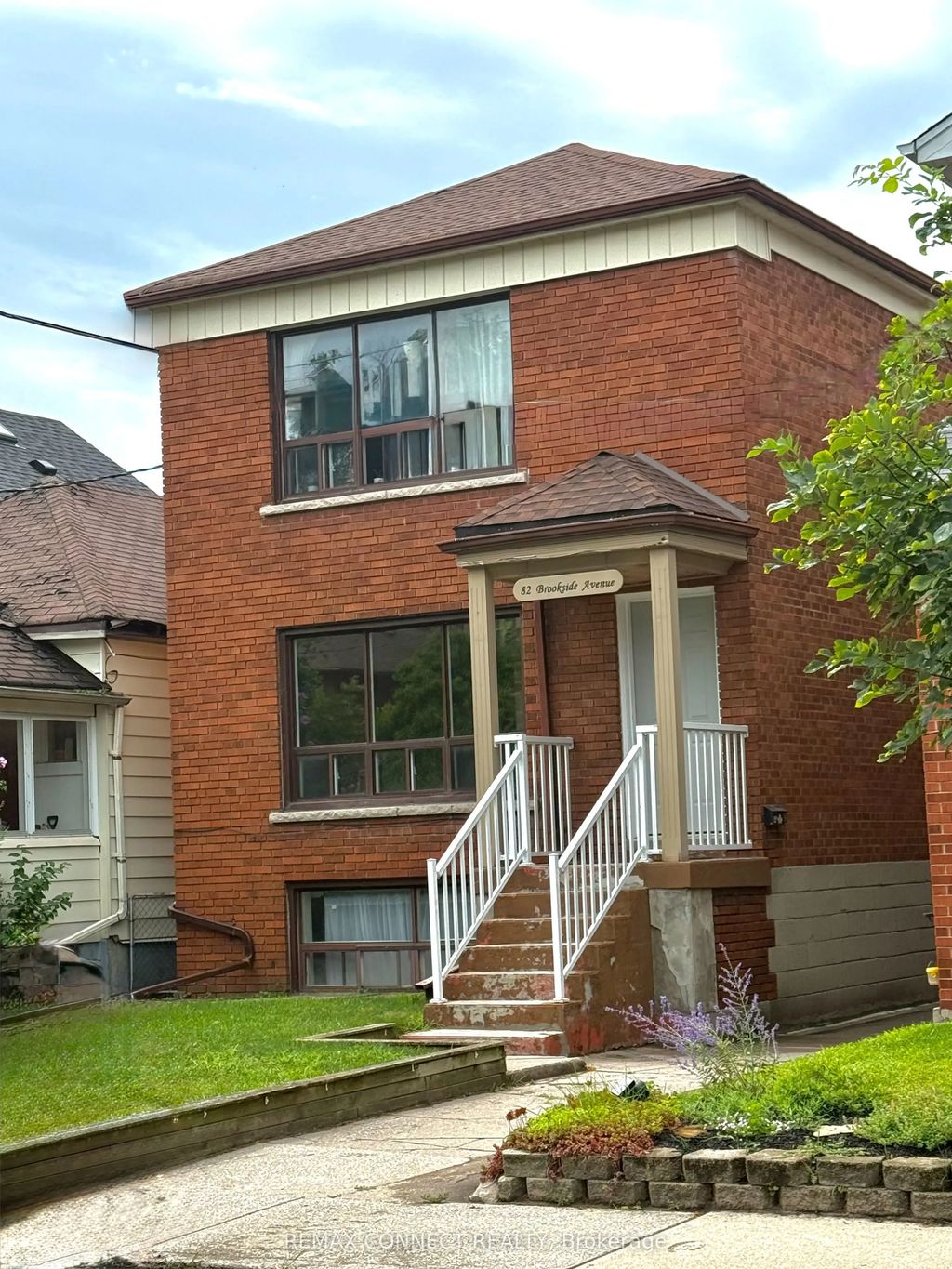 82 Brookside Avenue, Toronto W02