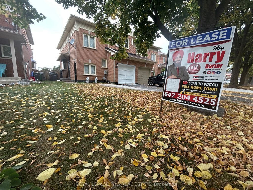 126 Rainforest Drive N, Brampton