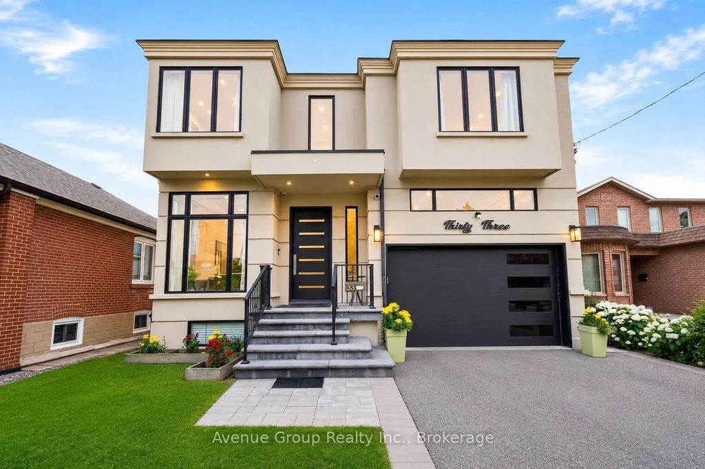 33 Cartwright Avenue, Toronto W04