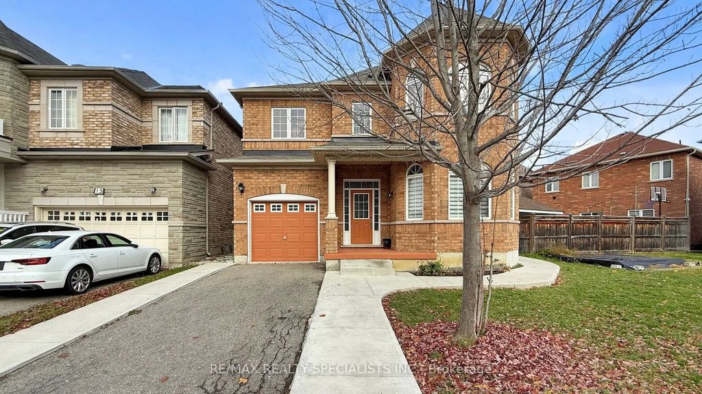 13 Ledgerock Road, Brampton