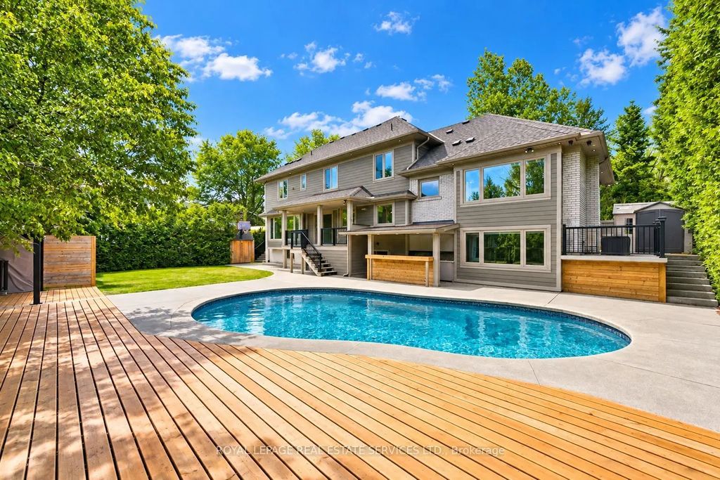 1601 Venetia Drive, Oakville