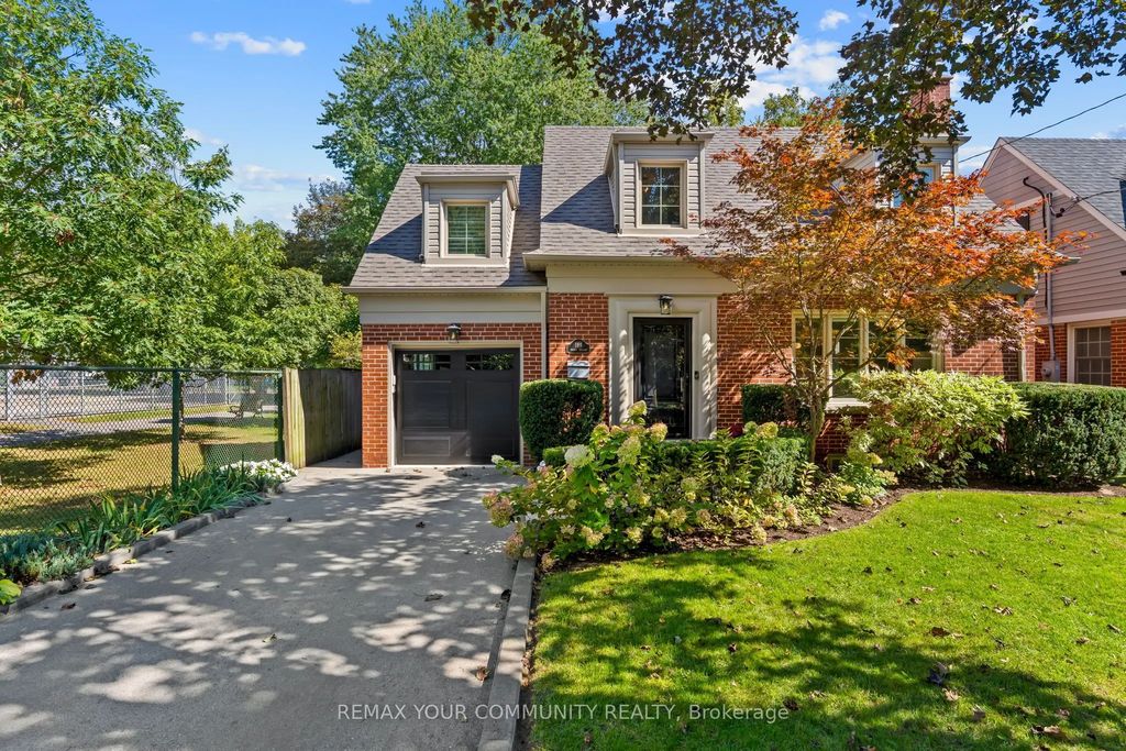189 Prince Edward Drive S, Toronto W07