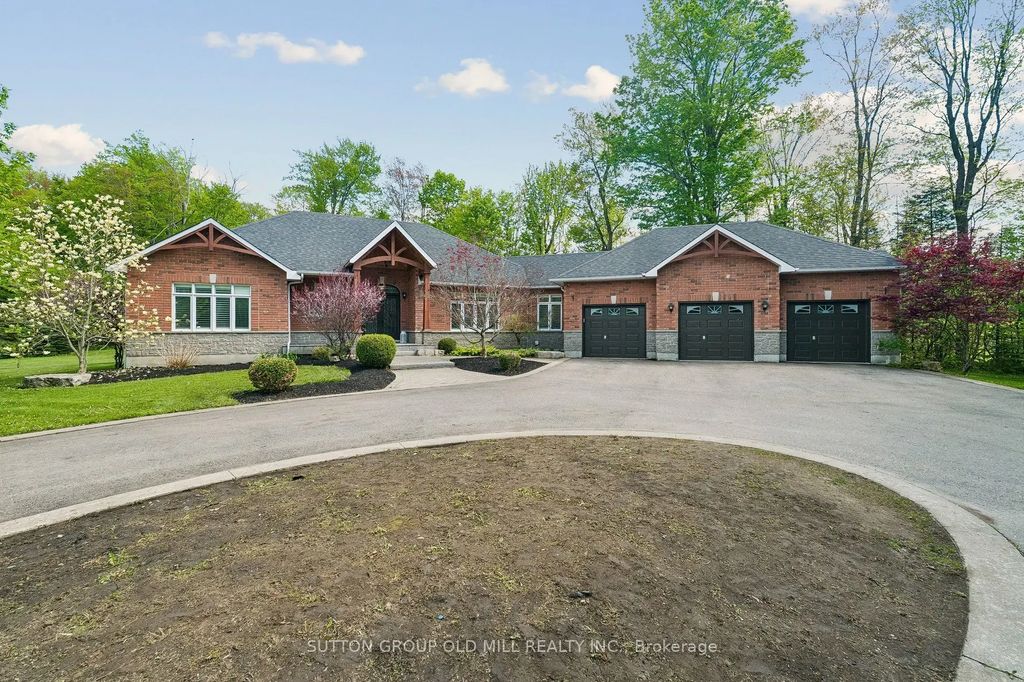 7 Rolling Meadow Drive, Caledon