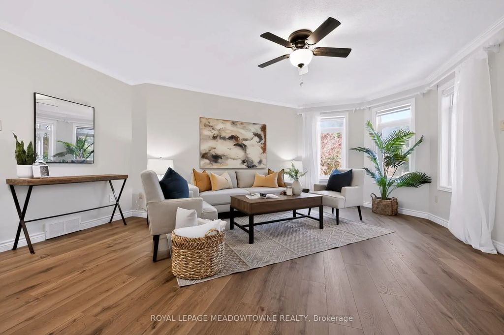 16 Harrop Avenue, Halton Hills