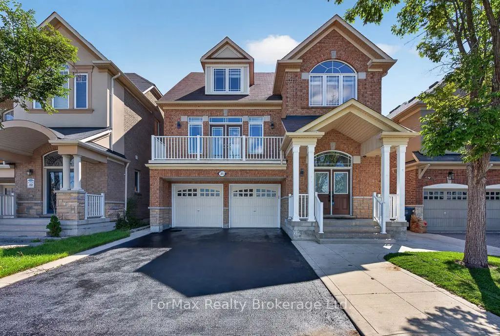 35 Seascape Crescent, Brampton